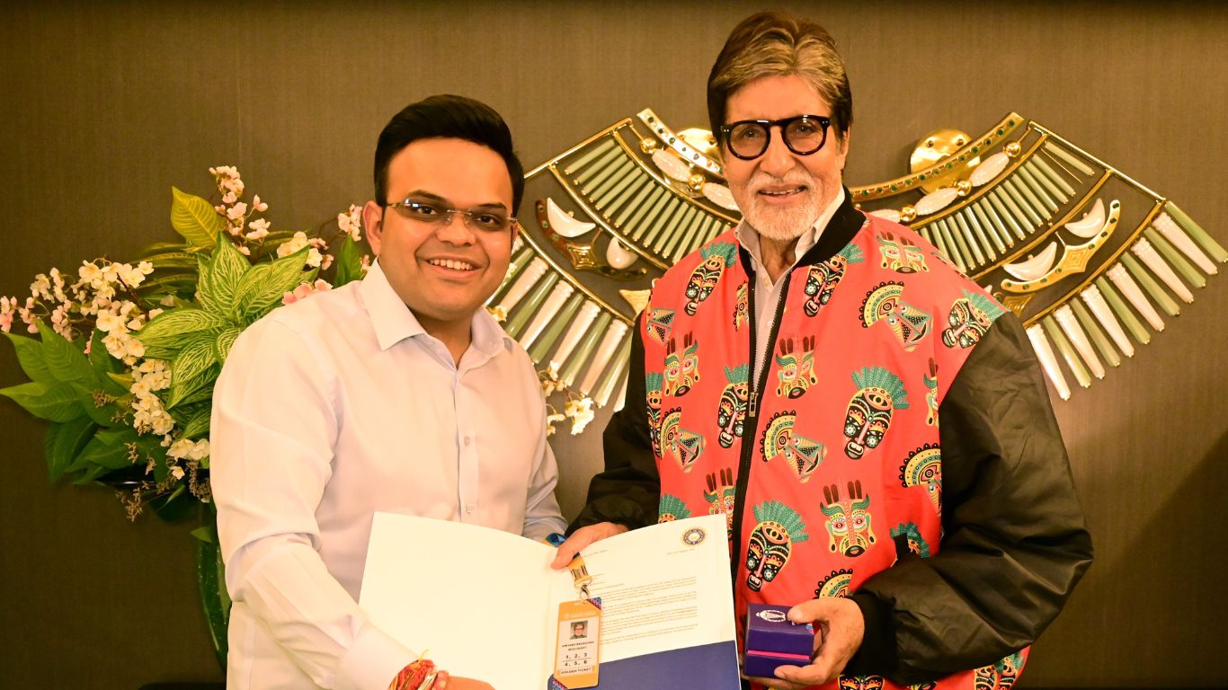 World Cup 2023: అమితాబ్‌ బచ్చన్‌కు ‘గోల్డెన్‌ టికెట్‌’.. అన్ని మ్యాచ్‌లు ఫ్రీ!