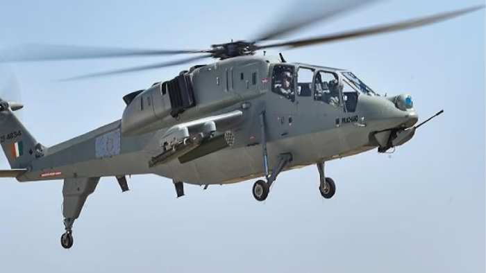 IAF: “ప్రచండ్” హెలికాప్టర్ల కొనుగోలు.. చైనా, పాక్ సరిహద్దుల్లో మోహరింపు..