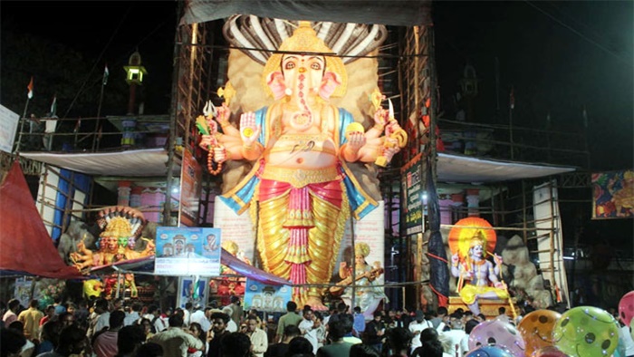 Khairatabad Ganesh: 63 అడుగుల దశ మహావిద్యా గణపతి సందర్శనకు సిద్ధం