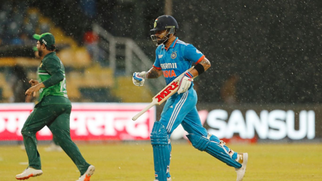 PAK vs IND: సేమ్ సీన్ రిపీట్.. భారత్‌-పాకిస్తాన్ మ్యాచ్‌లో మళ్లీ ఖాళీ..!