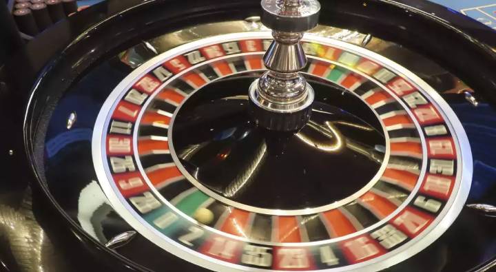 Casino Chain Delta Corp: రూ. 11,139 కోట్ల పన్ను చెల్లించాలని కాసినో చైన్ డెల్టా కార్ప్‌కు నోటీసులు