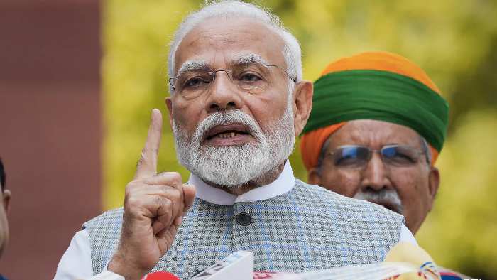 PM Modi: ప్రధాని మోడీ వాట్సాప్ ఛానెల్ రికార్డ్.. ఒక్క రోజులోనే మిలియన్ ఫాలోవర్లు