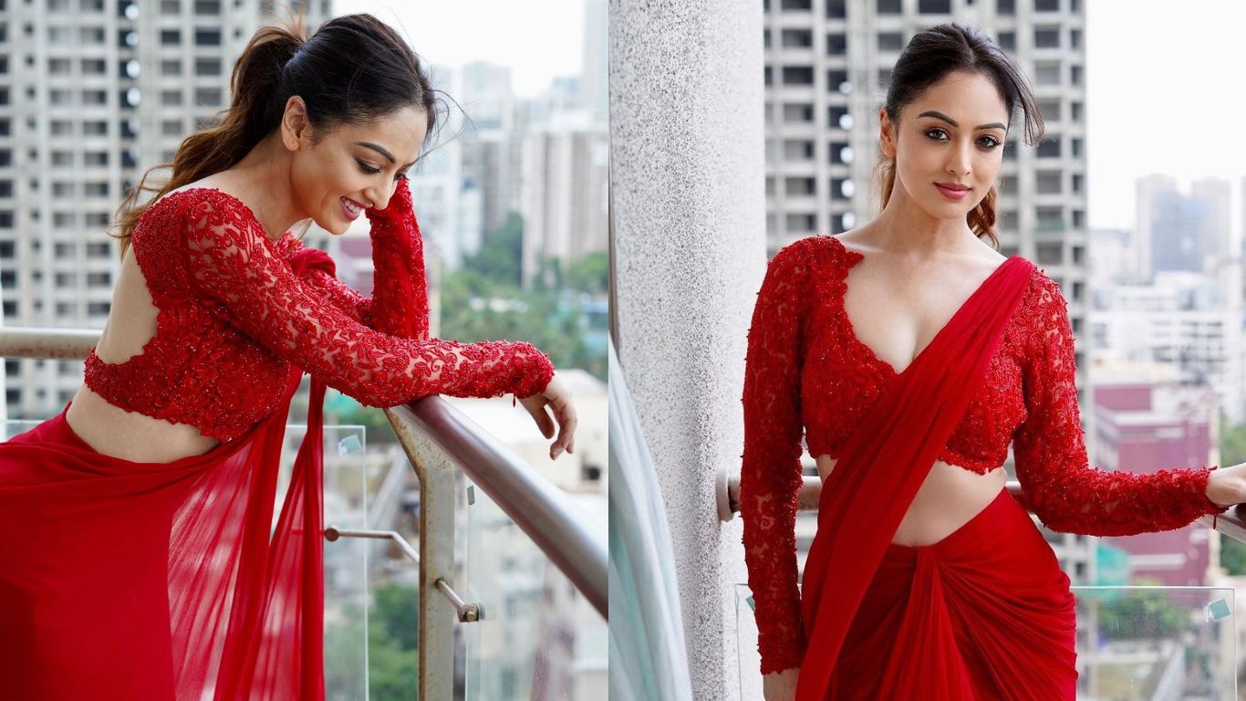 Sandeepa Dhar Pics: రెడ్ శారీలో హాట్ హాట్‌గా సందీప ధార్.. పిక్స్ చూస్తే పిచ్చెక్కాల్సిందే!