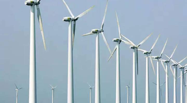 Suzlon Energy: స్టాక్ మార్కెట్లో మార్మోగిపోతున్న సుజ్లాన్ ఎనర్జీ పేరు.. రాకెట్ వేగంతో కంపెనీ షేర్లు