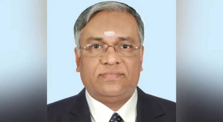 Mercantile Bank Ceo: క్యాబ్ డ్రైవర్ ఖాతాలోకి రూ.9000 కోట్లు.. బ్యాంక్ సీఈవో రాజీనామా