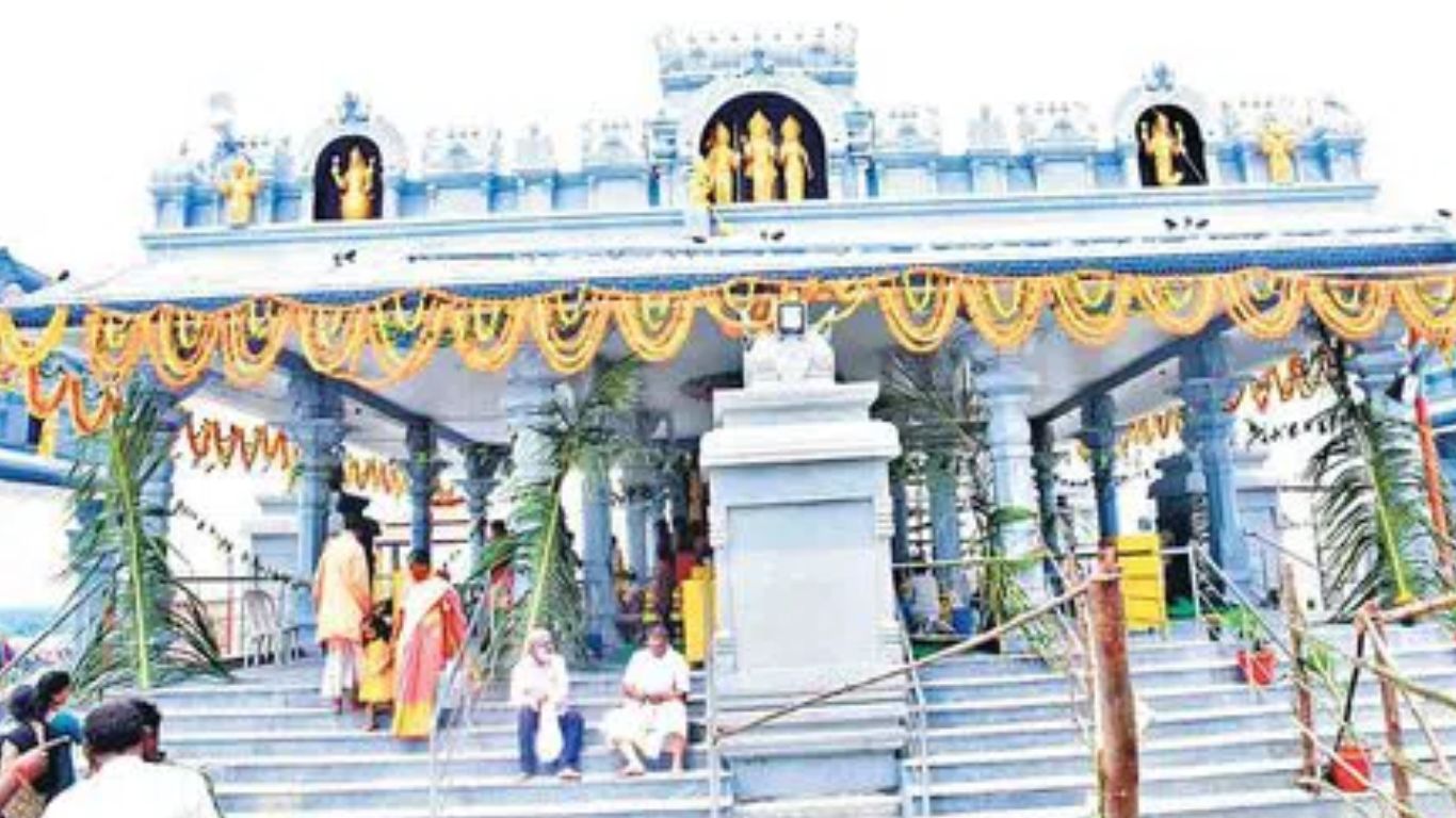 CM KCR: సీఎం కేసీఆర్ నిఖార్సైన హిందూ.. గుండెల నిండా భక్తిభావం గల వ్యక్తి!