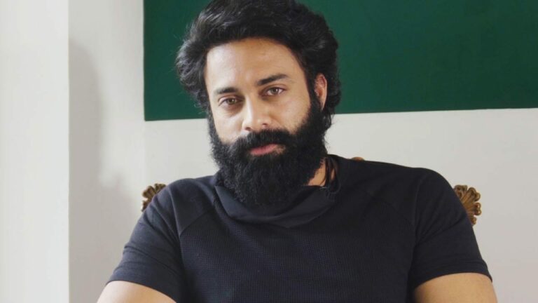 Navadeep : హీరో నవదీప్ కు వార్నింగ్ ఇచ్చిన పోలీసులు..