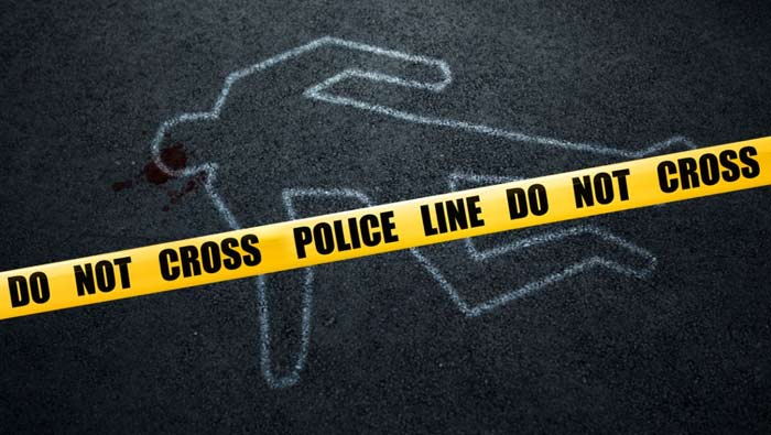 Crime: ఏంటి గుడి దగ్గర మూత్ర విసర్జన చేయొద్దని చెప్పినందుకు చంపేస్తారా..!