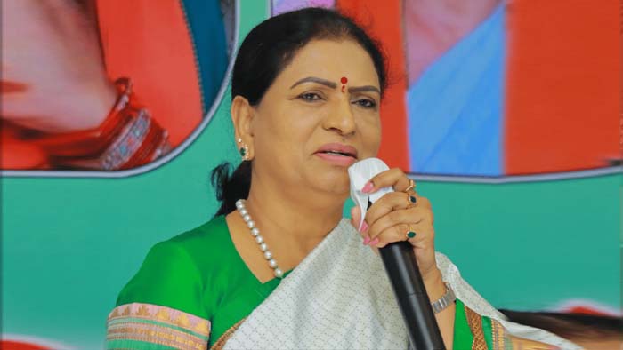 DK Aruna: పాలమూరు – రంగారెడ్డి ప్రాజెక్టు ఒక బోగస్.. డీకే అరుణ సంచలన వ్యాఖ్యలు