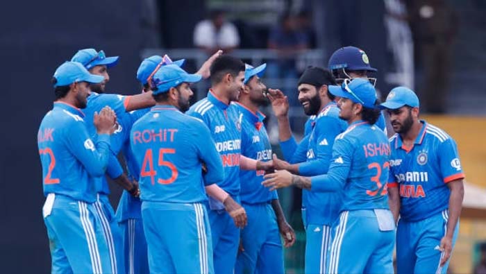 Team India: సత్తా చాటిన టీమిండియా.. అన్ని ఫార్మాట్లలో టాప్ ప్లేస్ లో మనమే..