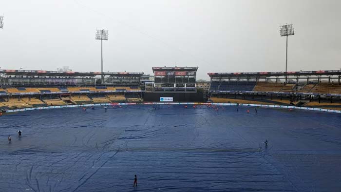 IND vs PAK: అభిమానులకు బ్యాడ్ న్యూస్.. వదలని వరుణుడు