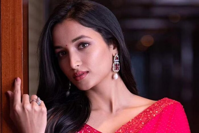 Srinidhi Shetty : లక్కీ ఛాన్స్ కొట్టేసిన శ్రీనిధి శెట్టి.. స్టార్ హీరో సరసన ఛాన్స్..