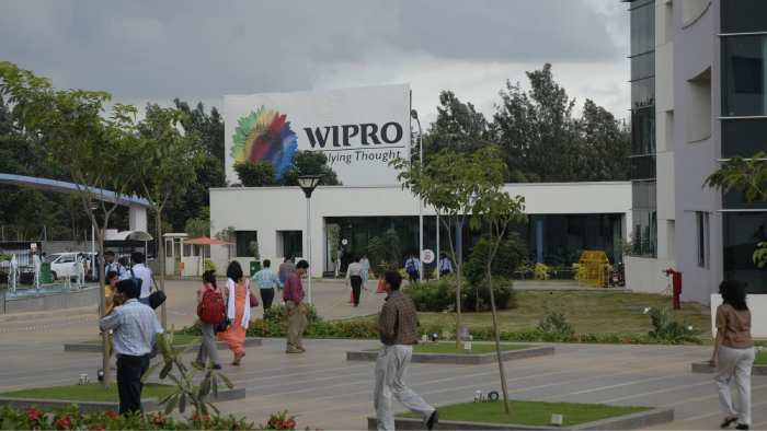 Wipro: విప్రో చీఫ్ ఫైనాన్షియల్ ఆఫీసర్ జతిన్ దాలా రాజీనామా..