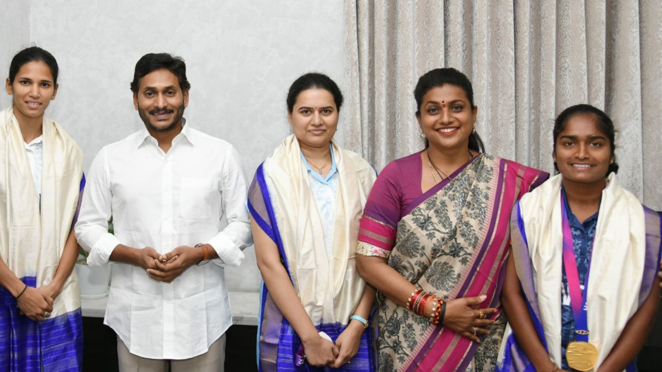 Asian Games 2023: ఏషియన్‌ గేమ్స్‌లో పతకాలు సాధించిన ఏపీ క్రీడాకారులకు నగదు బహుమలు..ఎవరికెంతంటే?