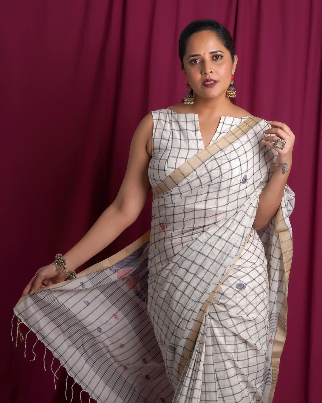 Anasuya Bharadwaj2