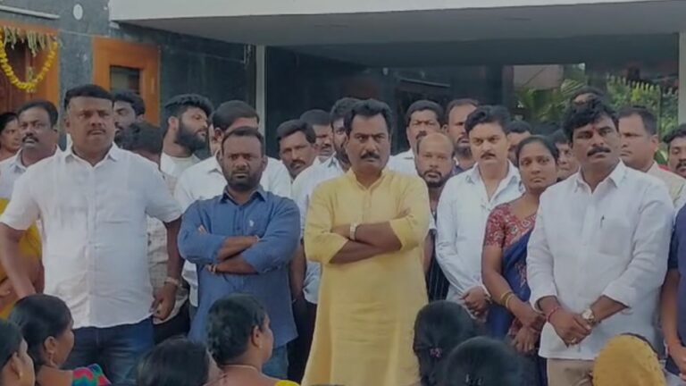 Janga Ragava Reddy: కంటతడి పెట్టిన జంగా రాఘవ రెడ్డి.. పార్టీ మారే యోచనలో జంగా!