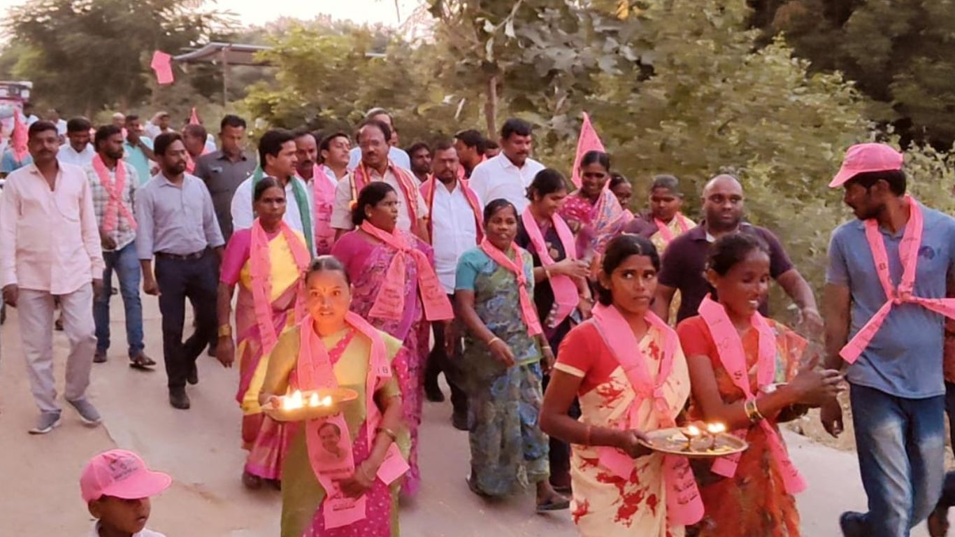 MLA Laxma Reddy: అభివృద్ధి మరింతగా కొనసాగాలంటే.. కారు గుర్తుకే ఓటు వేయండి: లక్ష్మారెడ్డి