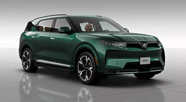 Tesla V/s Winfast: టెస్లా వర్సెస్ విన్ ఫాస్ట్ .. భారత గడ్డపై యుద్ధం చేస్తున్న రెండు విదేశీ కంపెనీలు