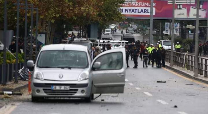 Turkey: దాడి తర్వాత ఇరాక్ పై బాంబుల వర్షం కురిపించిన టర్కీ.. 20కి పైగా స్థావరాలు ధ్వంసం