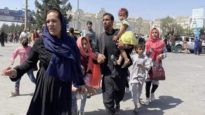 Pakistan: తాలిబన్‌పై పాక్‌ ఎదురుదాడి.. ఆఫ్ఘన్ పౌరులను దేశం విడిచి వెళ్లాలని ఆదేశం