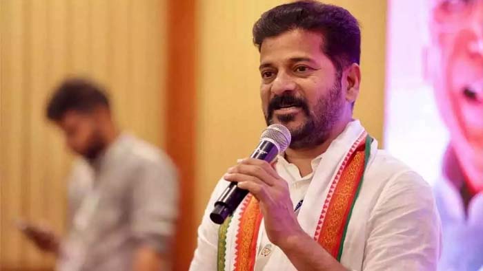 Revanth Reddy: బీజేపీ.. జనసేనతో పాటూ కేఏపాల్ ను కూడా కలుపుకుంటే బాగుండు..