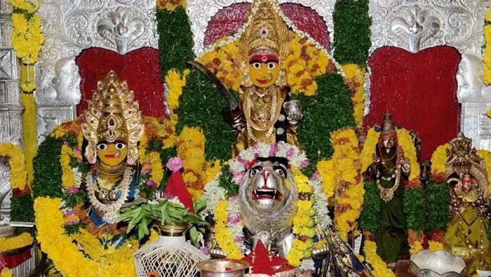 Dussehra: దసరా స్పెషల్‌.. అమ్మవారి గొప్పదనం తప్పక తెలుసుకోవాల్సిందే..