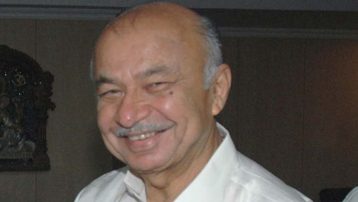Sushil Kumar Shinde: రాజకీయాలకు రిటైర్మెంట్ ప్రకటించిన సుశీల్ కుమార్ షిండే