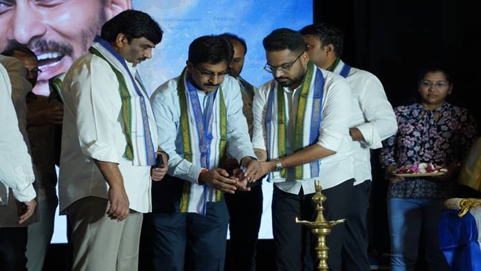 YSRCP: లండన్‌లో వైసీపీ సోషల్ మీడియా ఆత్మీయ సమావేశం