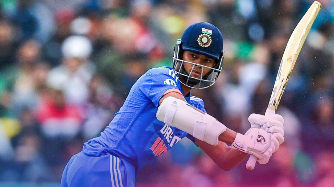 Yashasvi Jaiswal Century: చరిత్ర సృష్టించిన యశస్వీ జైశ్వాల్‌.. తొలి ఆటగాడిగా రేర్ రికార్డు!