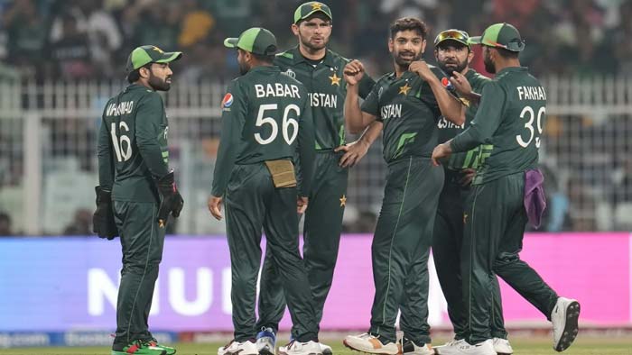 PAK vs BAN: తక్కువ స్కోరుకే కట్టడి చేసిన పాకిస్తాన్.. 204 పరుగులకు బంగ్లాదేశ్ ఆలౌట్