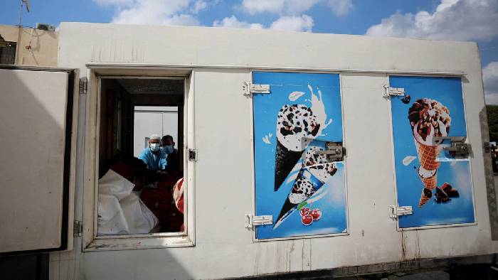 Israel-Hamas War: వాహనాలే శవాగారాలు.. ఐస్ క్రీం ట్రక్కుల్లో మృతదేహాలు.. గాజాలో దయనీయ పరిస్థితి..