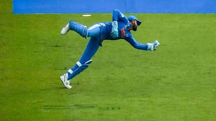 KL Rahul: కేఎల్ రాహుల్ సూపర్ క్యాచ్.. వీడియో ఇదిగో