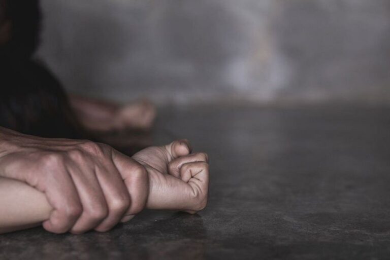 Andrapradesh : ఏపీలో దారుణం..బాలికపై ఆటోడ్రైవర్ అత్యాచారం.