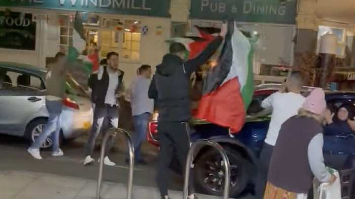 Israel-Hamas: ఇజ్రాయిల్‌పై దాడి… కెనడా, యూకేలో సంబరాలు..