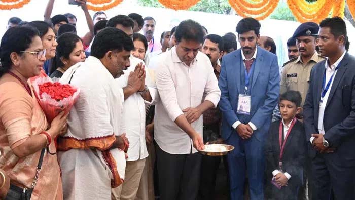 Minister KTR: ఐటెక్‌ న్యూక్లియస్‌ ఐటీ టవర్‌.. నిర్మాణానికి భూమిపూజ చేసిన కేటీఆర్‌