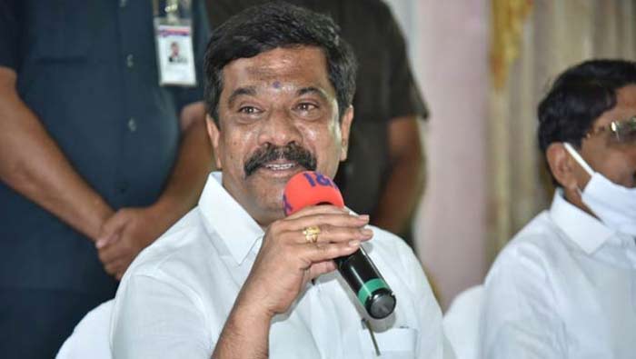 Prashanth Reddy: కేటీఆర్⁬ను ముఖ్యమంత్రి చేయాలంటే నీ బోడి సహాయం ఎవరికి కావాలి..?