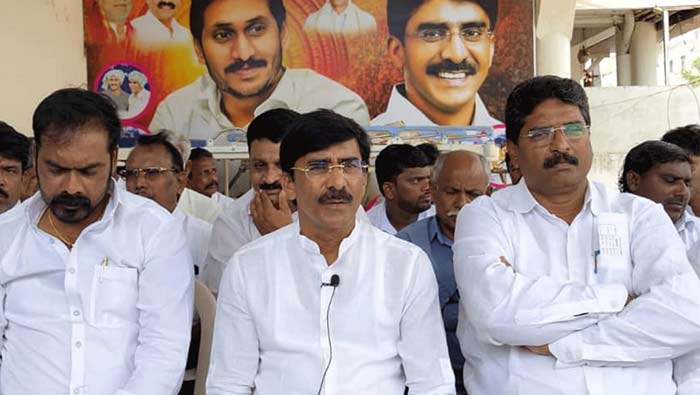 Ramireddy Pratap: చంద్రబాబు, లోకేష్ పై ఎమ్మెల్యే రామిరెడ్డి ప్రతాప్ తీవ్ర వ్యాఖ్యలు