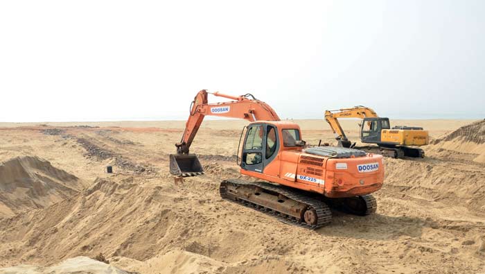 TDP Complaints: ఏపీలో ఇసుక తవ్వకాలపై కేంద్ర దర్యాప్తు సంస్థలకు టీడీపీ ఫిర్యాదులు.