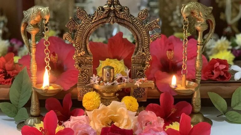 Monday Puja: సోమవారం శివుడికి ఈ పరిహారాలు చేస్తే కోరికలు నెరవేరుతాయి..