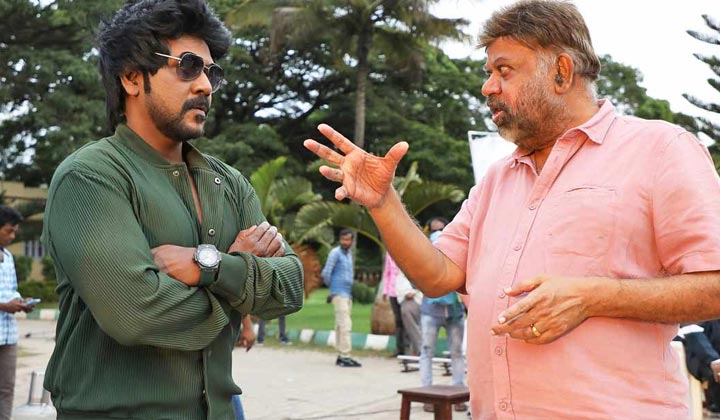 Raghava Lawrence: చంద్రముఖి 2 ప్లాప్..  డైరెక్టర్ తప్పే.. ?