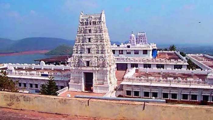 Annavaram EO Transfer: అన్నవరం దేవస్థానం ఈవో ఆకస్మిక బదిలీ