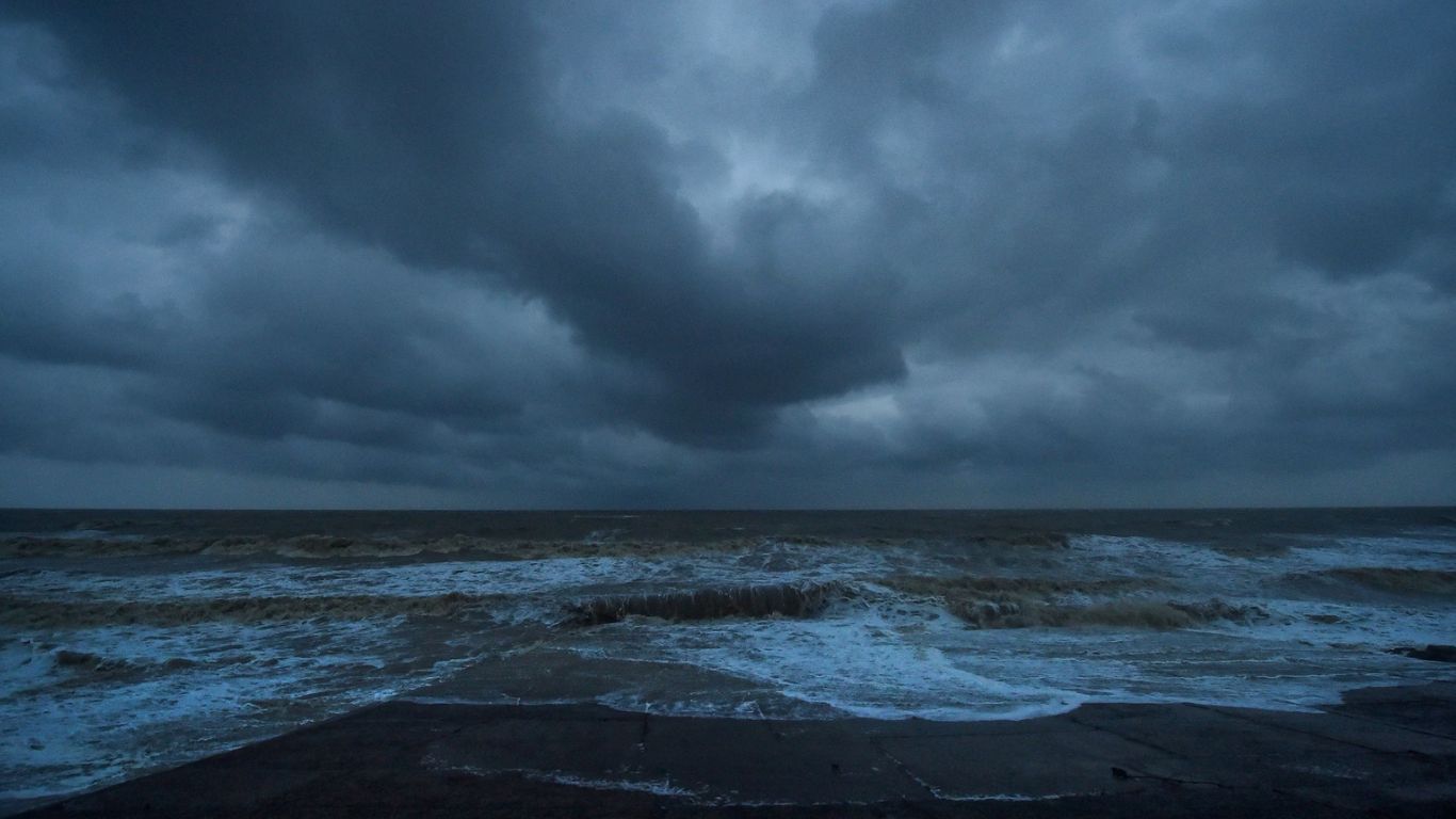 Bay of Bengal: బంగాళాఖాతంలో అల్పపీడనం.. రెండు రోజుల పాటు భారీ వర్షాలు!