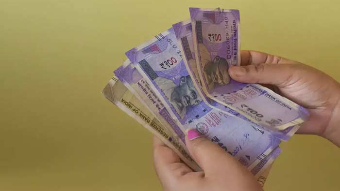 Fraud: విశాఖ రాజధాని పేరుతో టోకరా..! లక్షలు పెడితే కోట్లు వస్తాయంటూ మోసం..