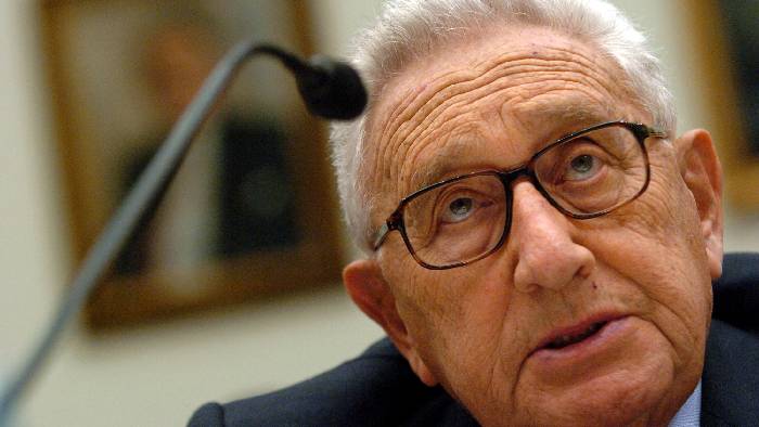 Henry Kissinger: ఇందిరాగాంధీని B***h అంటూ.. భారతీయులపై తీవ్ర పదజాలం వాడిన కిస్సింజర్.. బంగ్లాయుద్ధంలో పాక్‌కి మద్దతు..