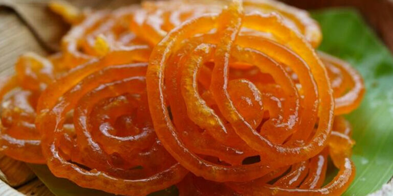 Jalebi History: జిలేబి అసలు పేరు ఇదే ?.. ఎక్కడ నుంచి వచ్చిందో తెలుసా?