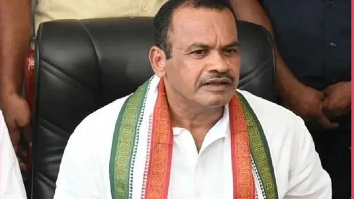 Komatireddy Venkat Reddy