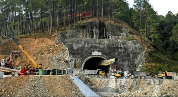 Uttarkashi Tunnel: ఆగర్ మెషిన్ ఫెయిల్.. ప్లాన్ బి అమలు.. నేటి నుంచి వర్టికల్ డ్రిల్లింగ్