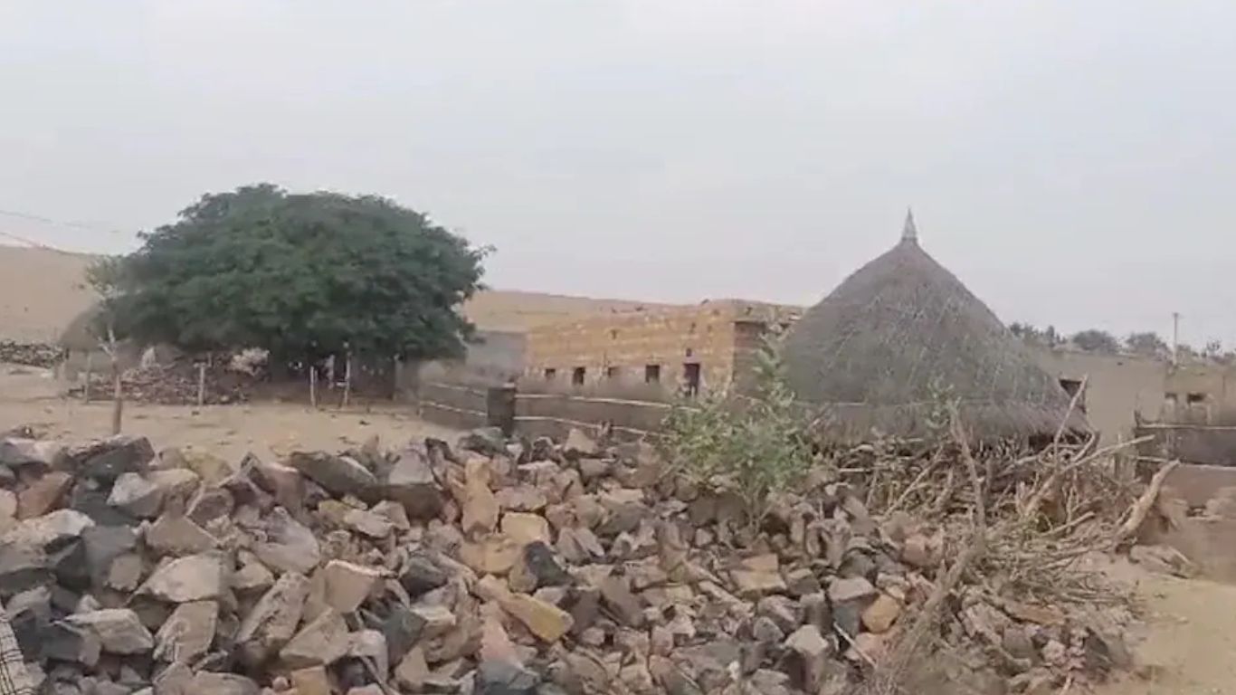 Smallest Polling Booth: రాజస్థాన్‌ అసెంబ్లీ ఎన్నికలు.. ఒక్క కుటుంబం కోసం పోలింగ్‌ బూత్‌!