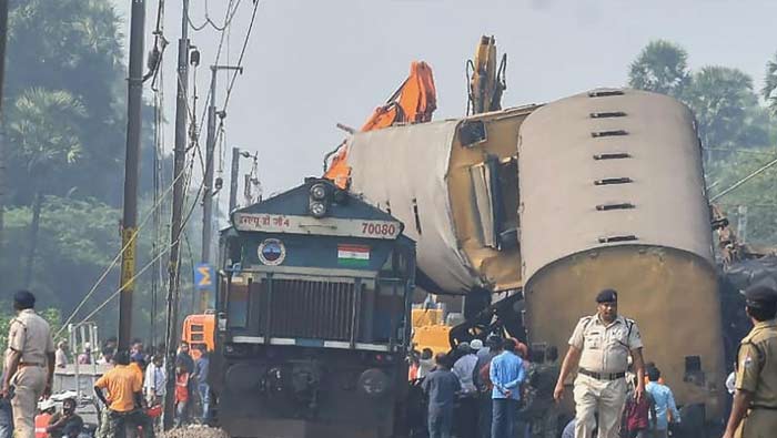 Visakhapatnam: కంటకాపల్లి రైలు ప్రమాద ఘటన.. రైల్వే సేఫ్టీ కమిషనర్ విచారణ