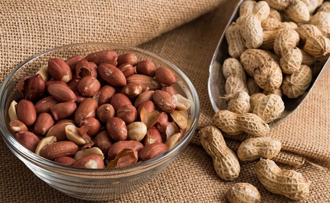 Health Tips : చలికాలంలో వేయించిన పల్లీ లను తినడం వల్ల ఎన్ని ప్రయోజనాలో..